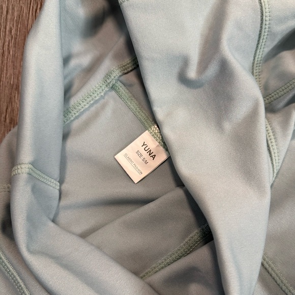 Yuna - activewear leggings, Mint and Orange - Picture 3 of 4